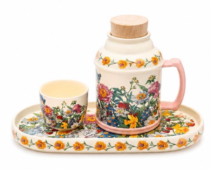 Floral Ceramic Mug Gift Set with Cup & Serving Tray